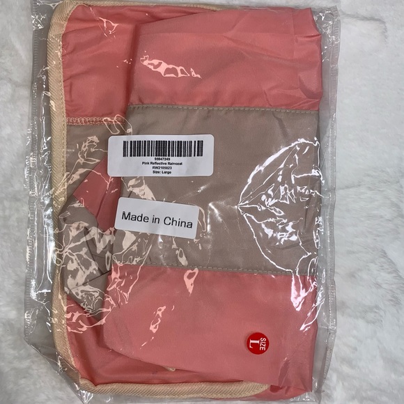 NWT Pink Reflective Raincoat - Picture 7 of 9
